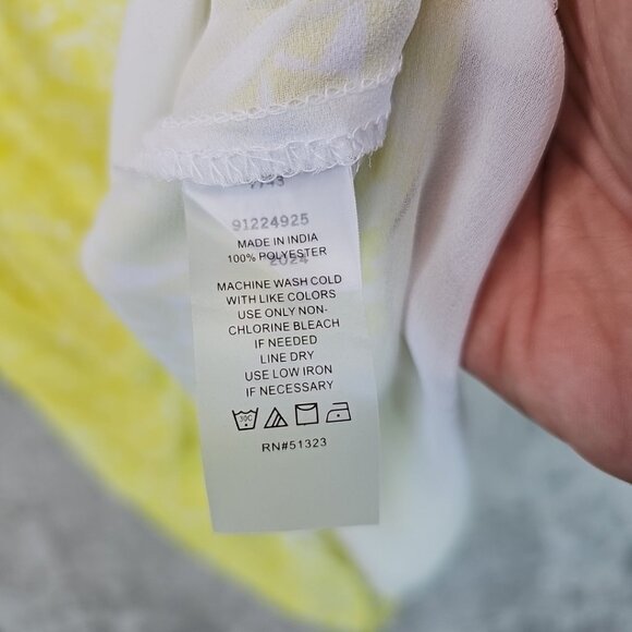 Vince Camuto Printed V-Neck Spaghetti Strap Midi Dress Womens L Bright Lemon - Picture 9 of 10